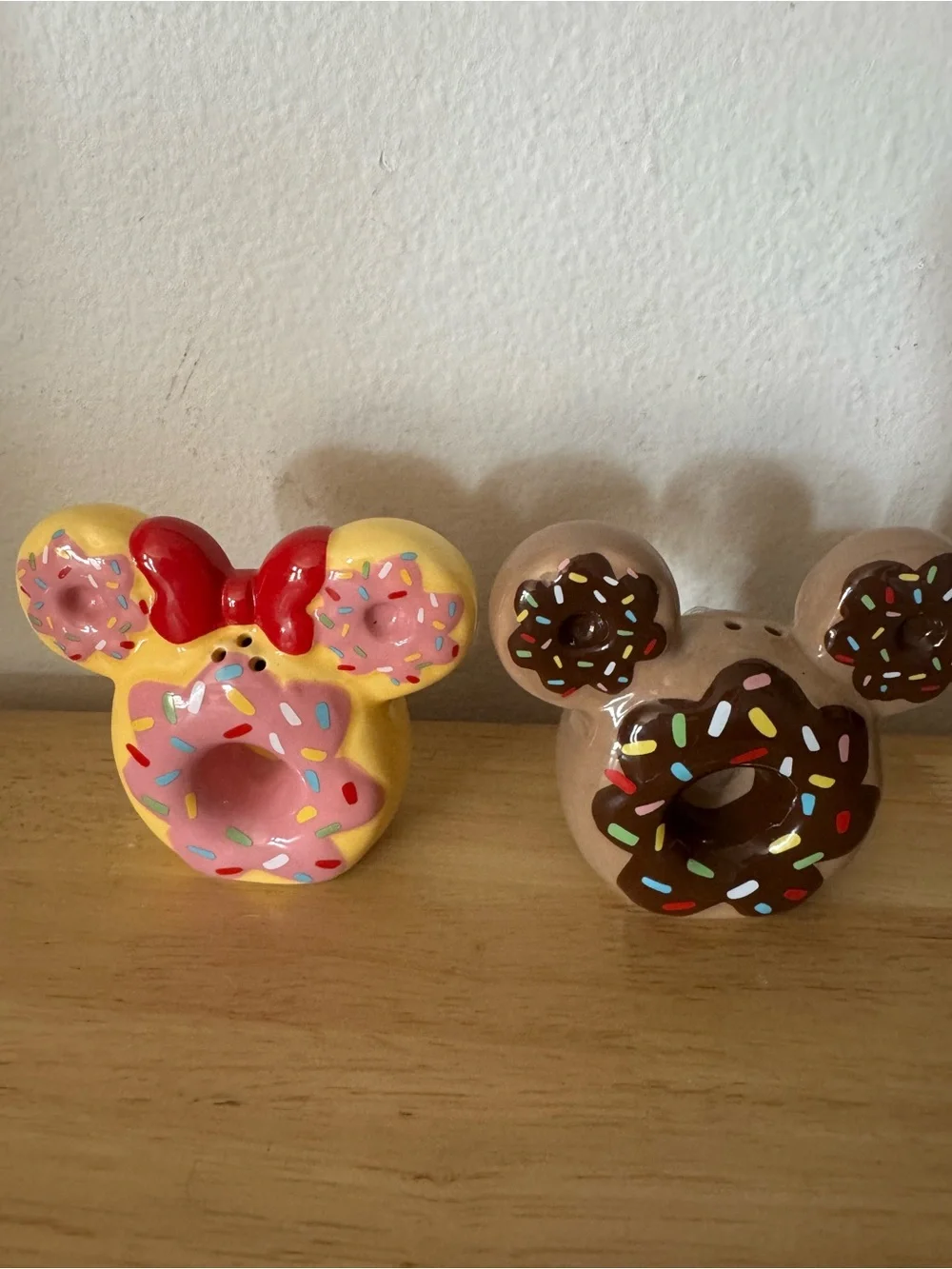 Mickey and Minnie Mouse donut salt and pepper shakers.
